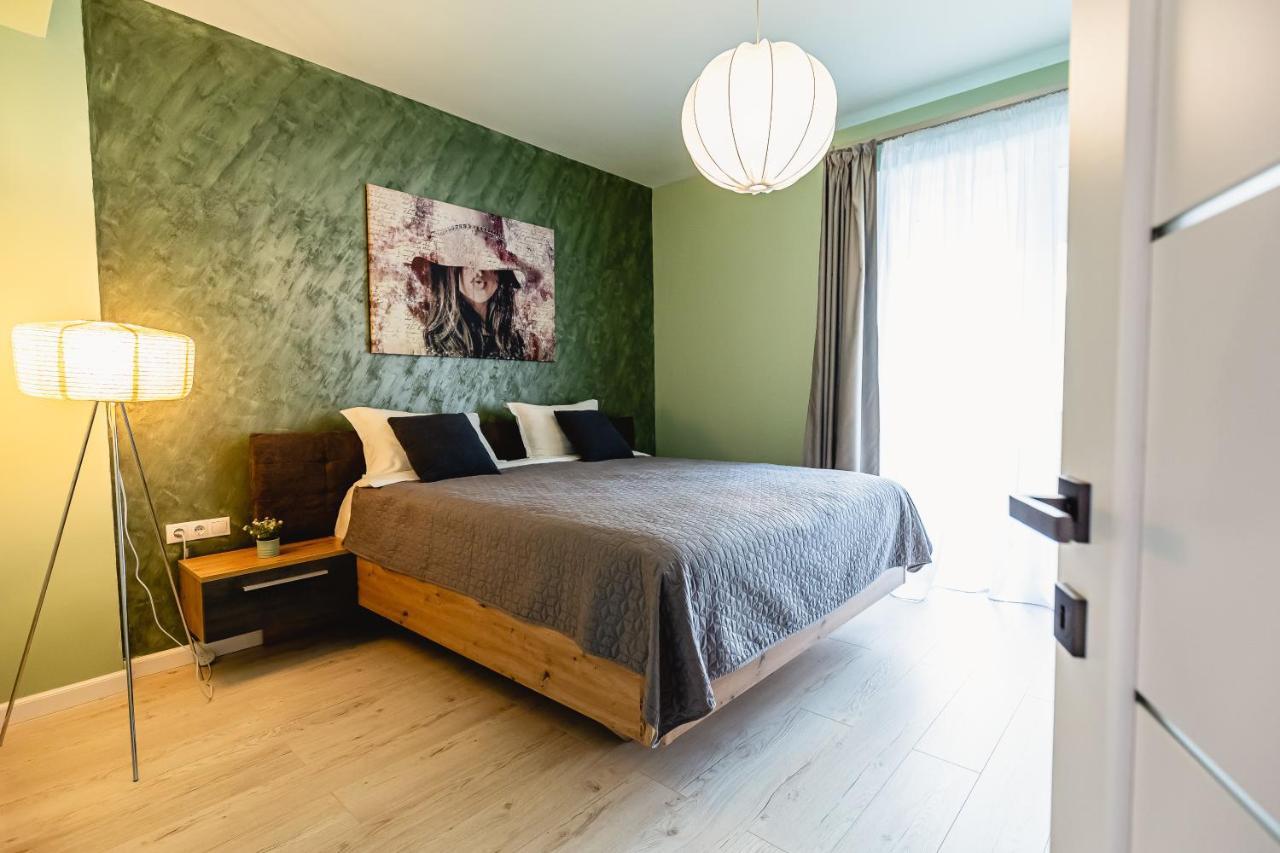 Alice Apartment Сибиу Экстерьер фото